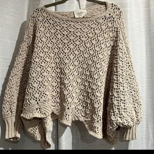 Jessica Simpson sweater